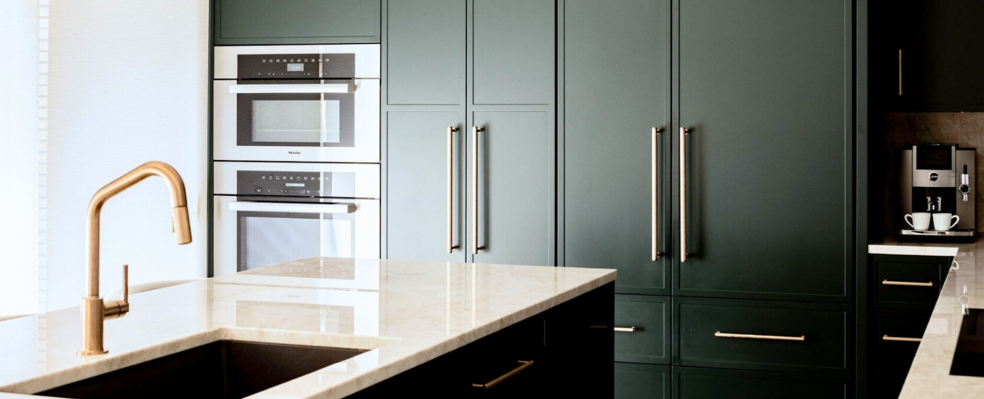 Cuisine de couleur verte de luxe Projet Markham